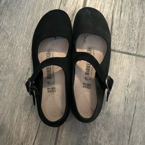 Birkenstock MaryJanes flats size 37 (6.5-7) good used condition- worn 5xor less